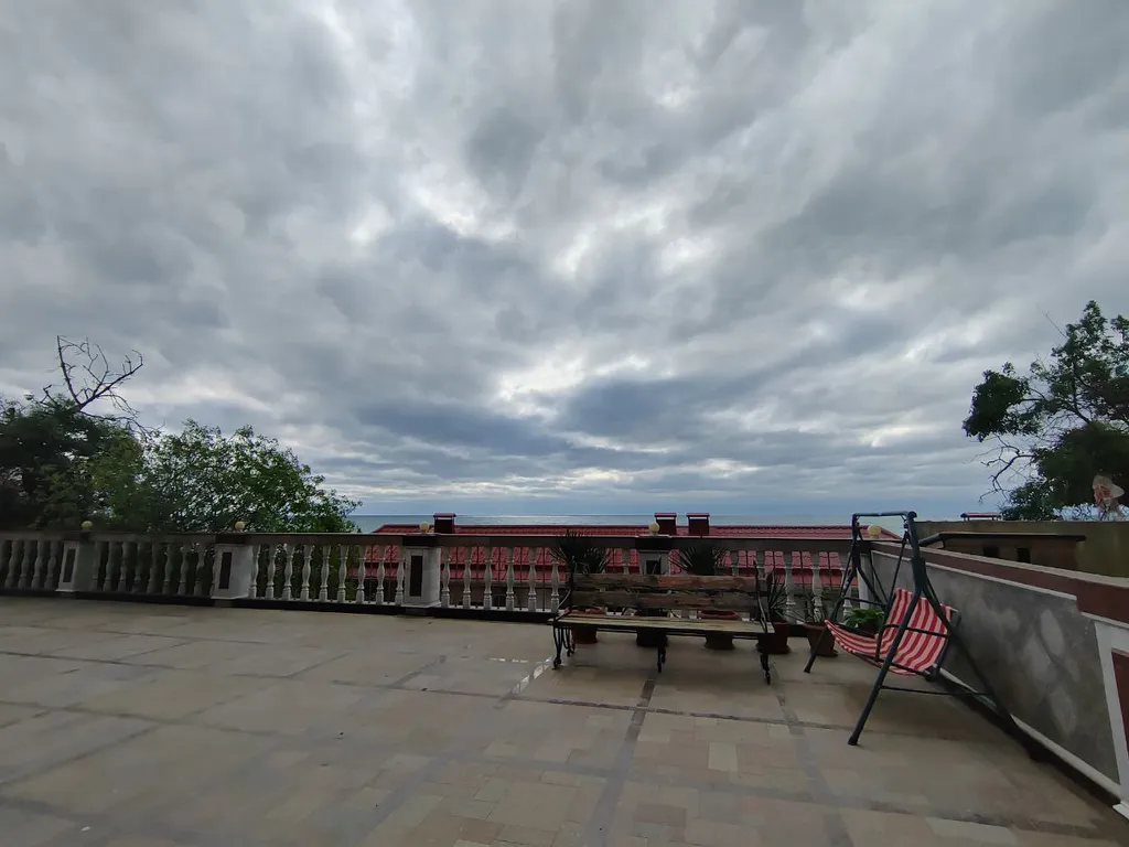 Квартира-студия у моря 1 линия