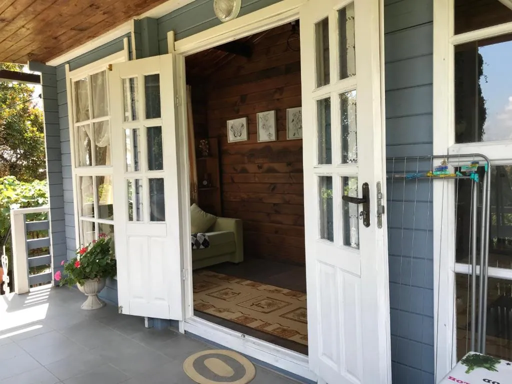 Уютный коттедж под ключ Eco Cottage Marina в центре города