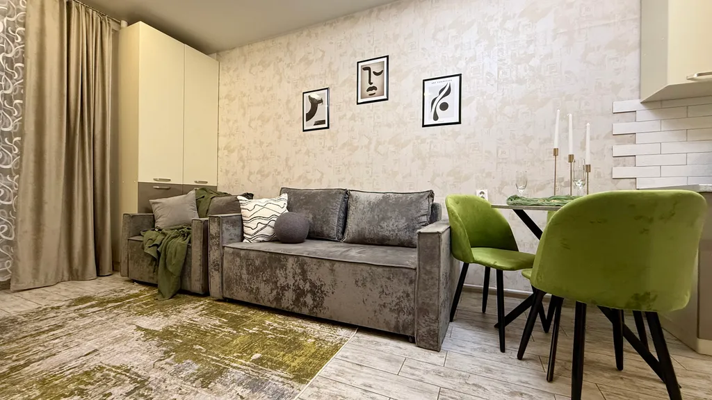 Большая евро2 возле Тула-Арена