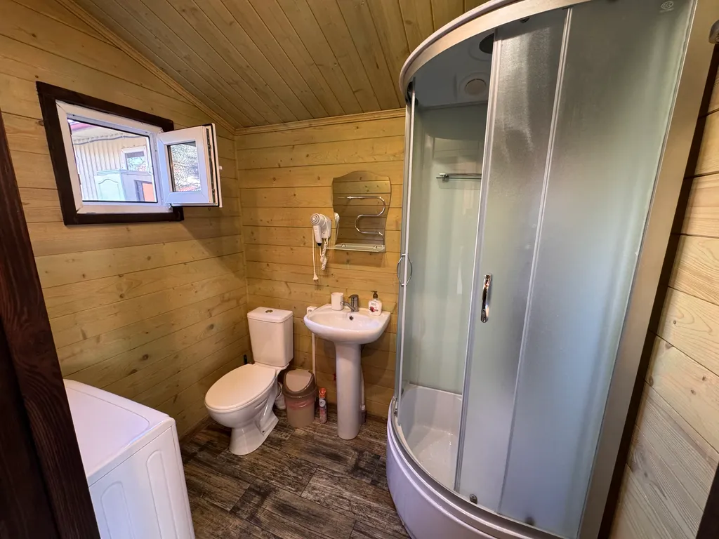 Коттедж Деревянный коттедж со своей мини-кухней — Сириус