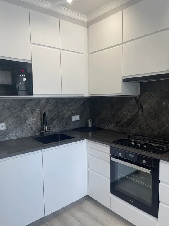 Современная уютная квартира в курортной зоне