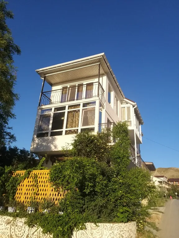 Апартаменты на 1 этаже с беседкой, отдельный вход