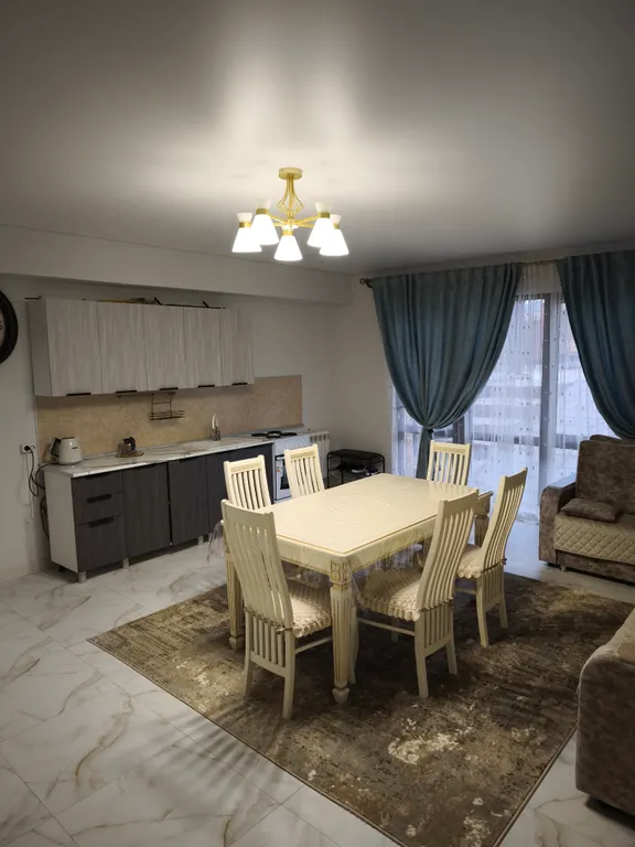 Новый дом с видом на горы