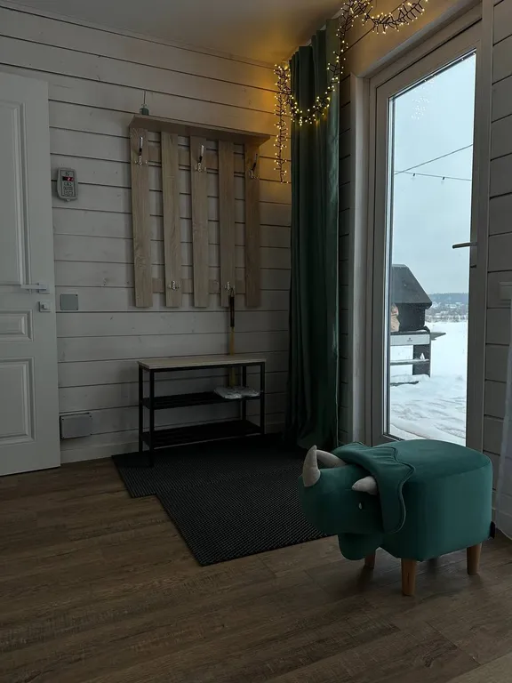 Дом с видом на озеро с баней