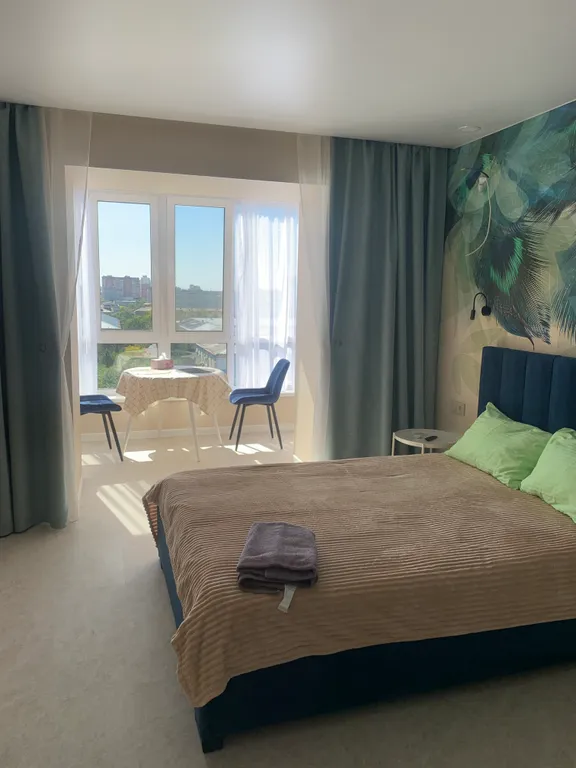 Студия в центре города с дизайнерским ремонтом