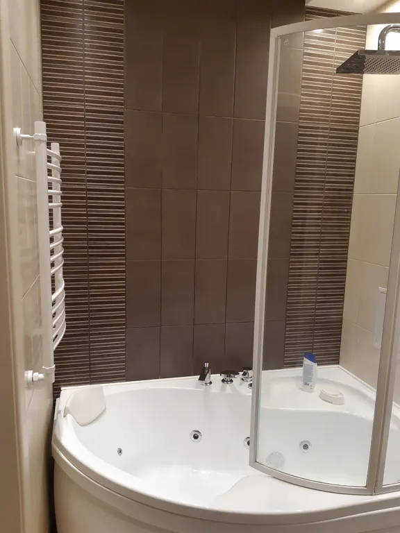 Квартира 2-комнатная Квартира — Адлер