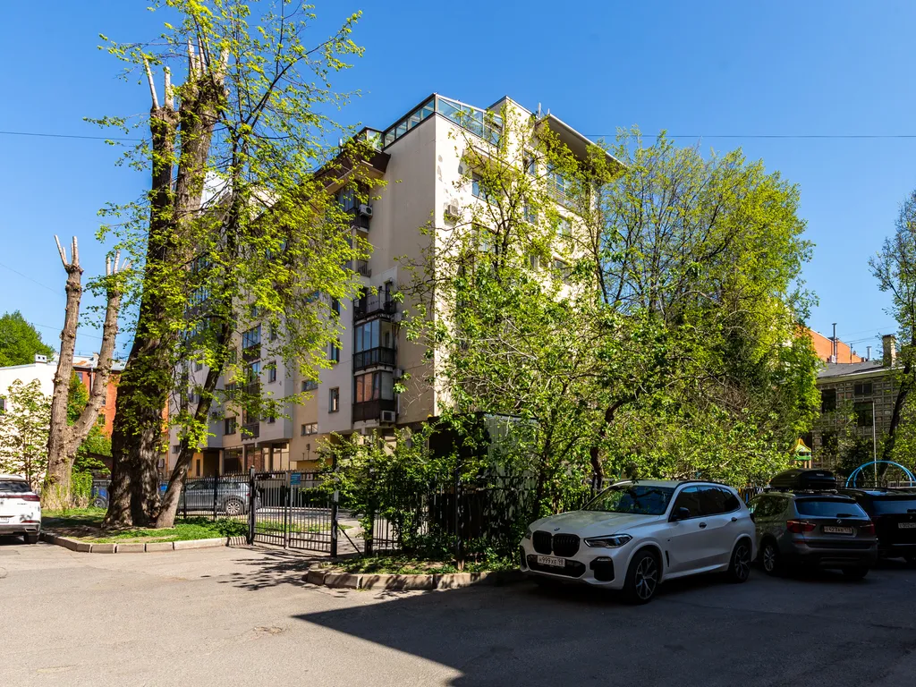 Апартaмeнт c террасой в 5 минутах от Петропавловской крепости