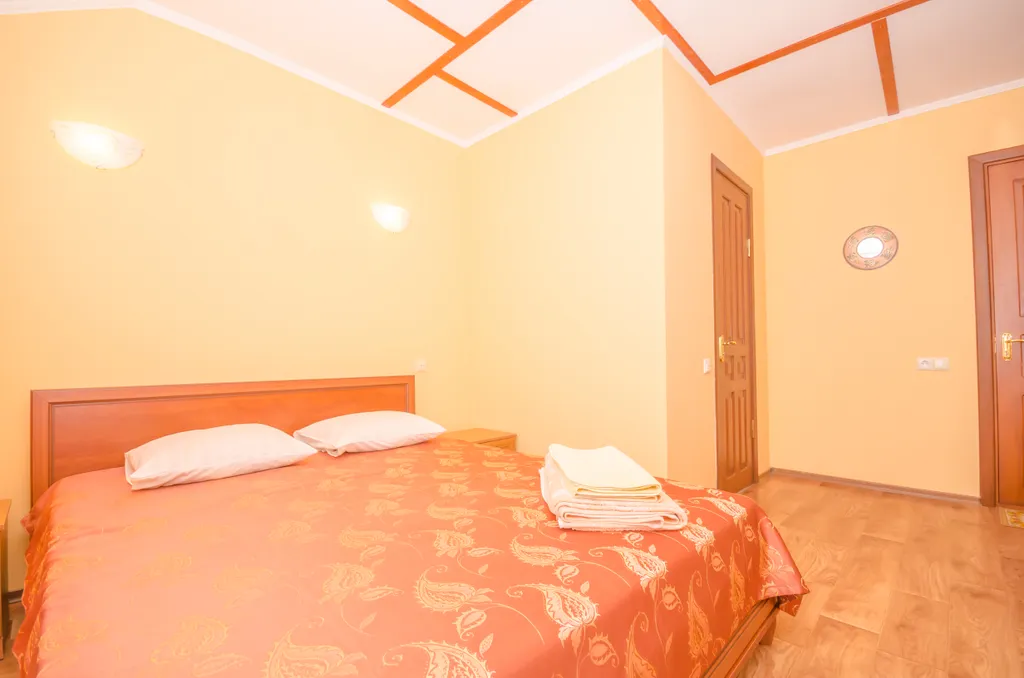 Двухместный стандарт с двуспальной кроватью