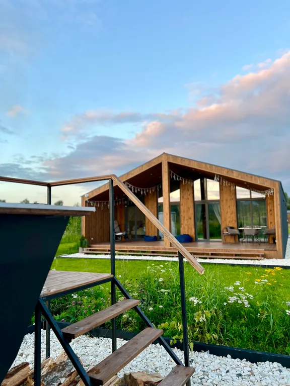 Коттедж с 3 спальнями и чаном