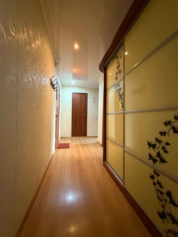 Уютная двухкомнатная квартира на улице героя России Ильфата Закирова