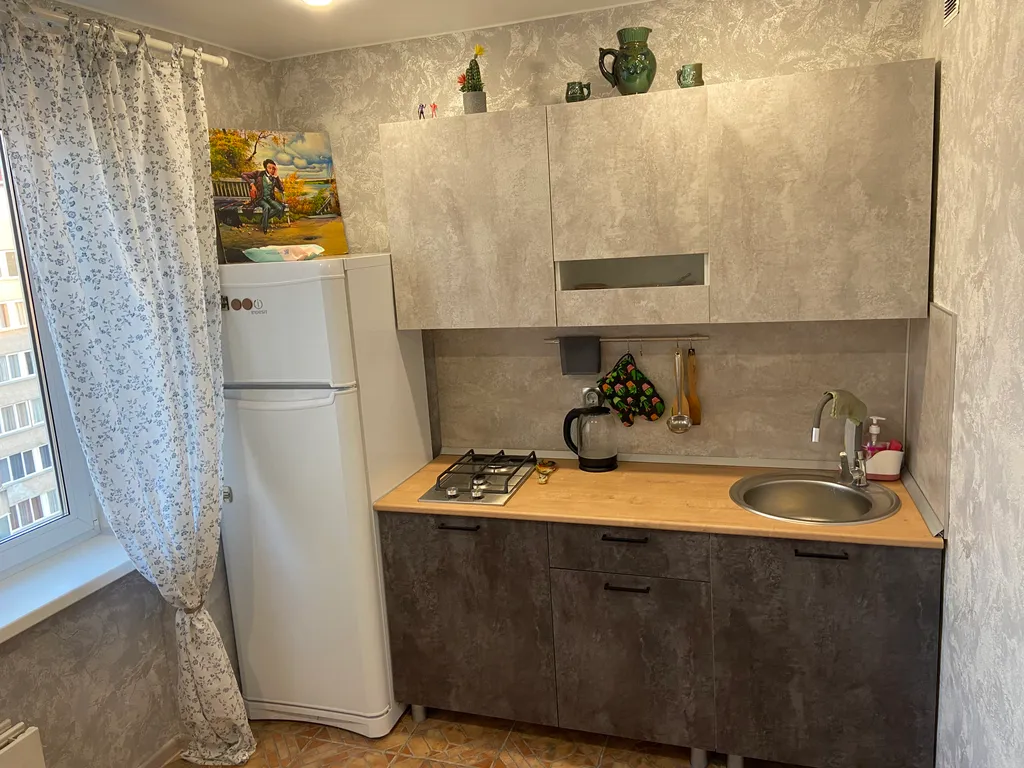 Рядом с центром