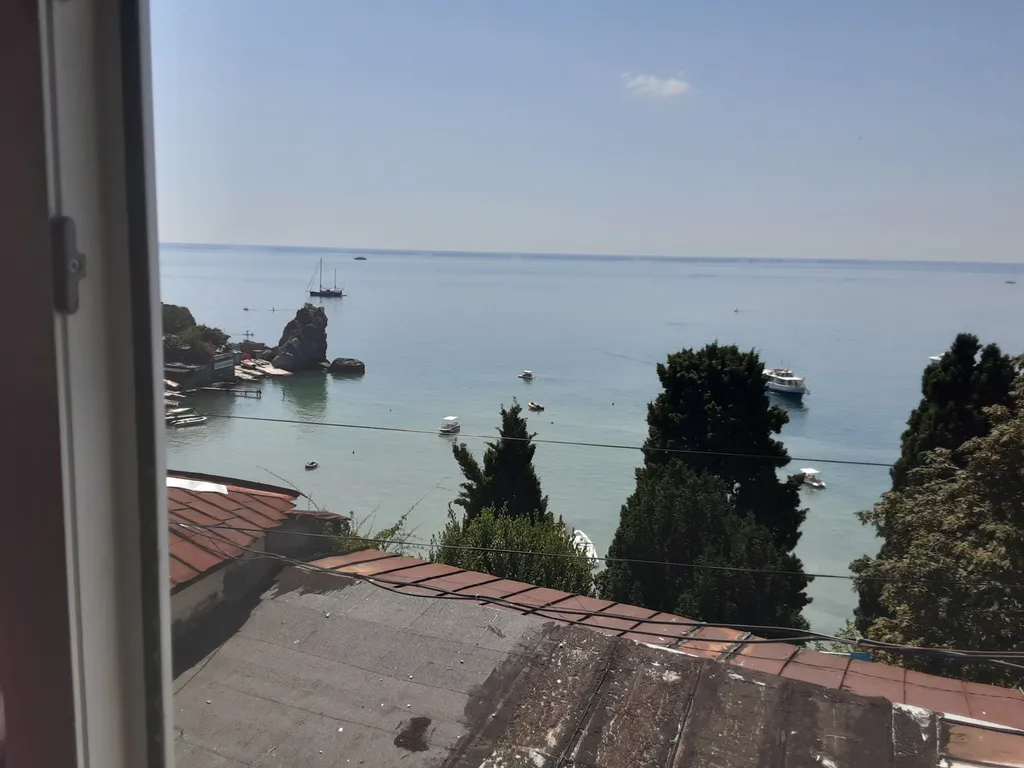 Квартира Студия с видом на море — аренда посуточно в Гурзуф