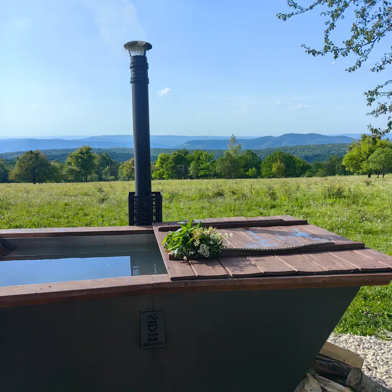 Коттедж Отдых от городской суеты в Адыгеи, домик в лесу А-фрейм — Веселый