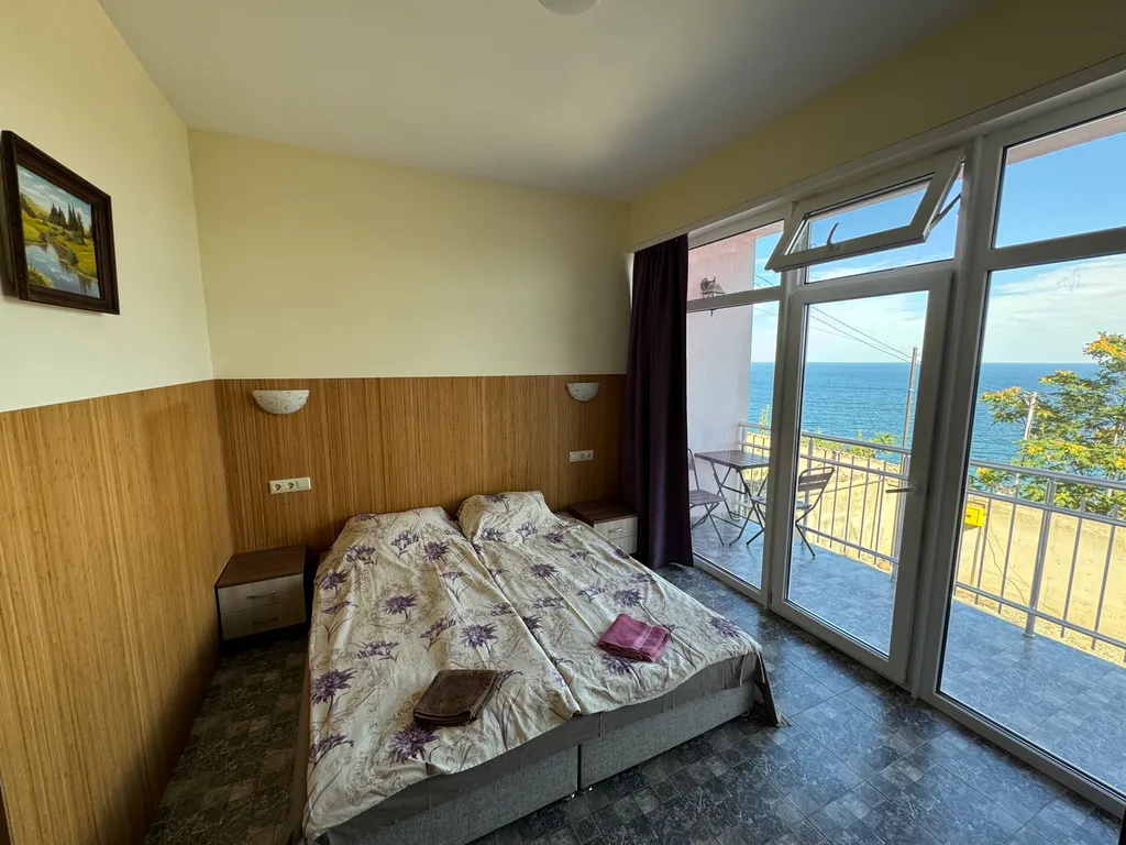 Трехместный Люкс с Балконом и видом на море