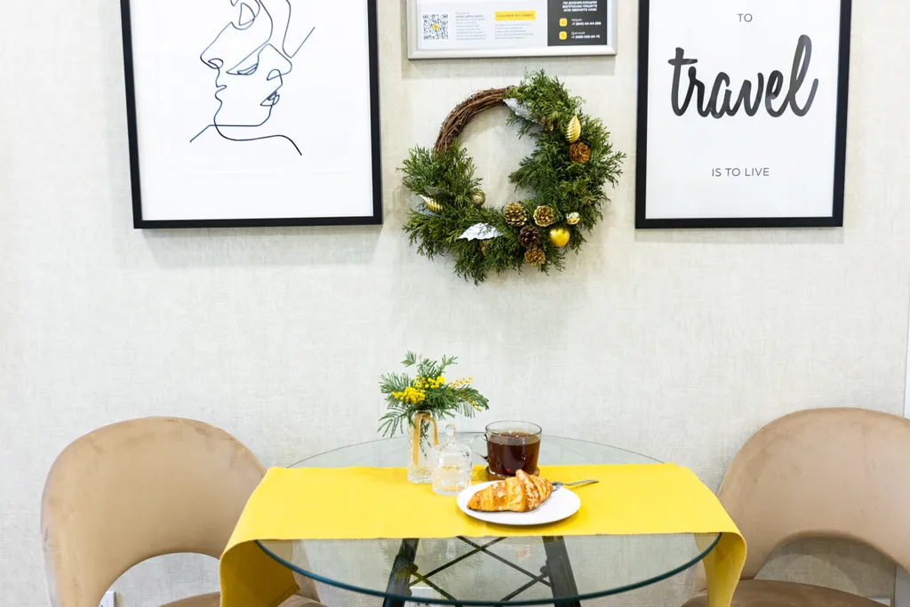 Студия с видом на рассвет в горах, с кухней и балконом