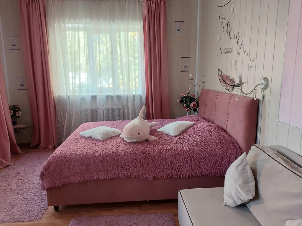 Коттедж Марианна с бильярдом, теннисом, сауной и бассейном