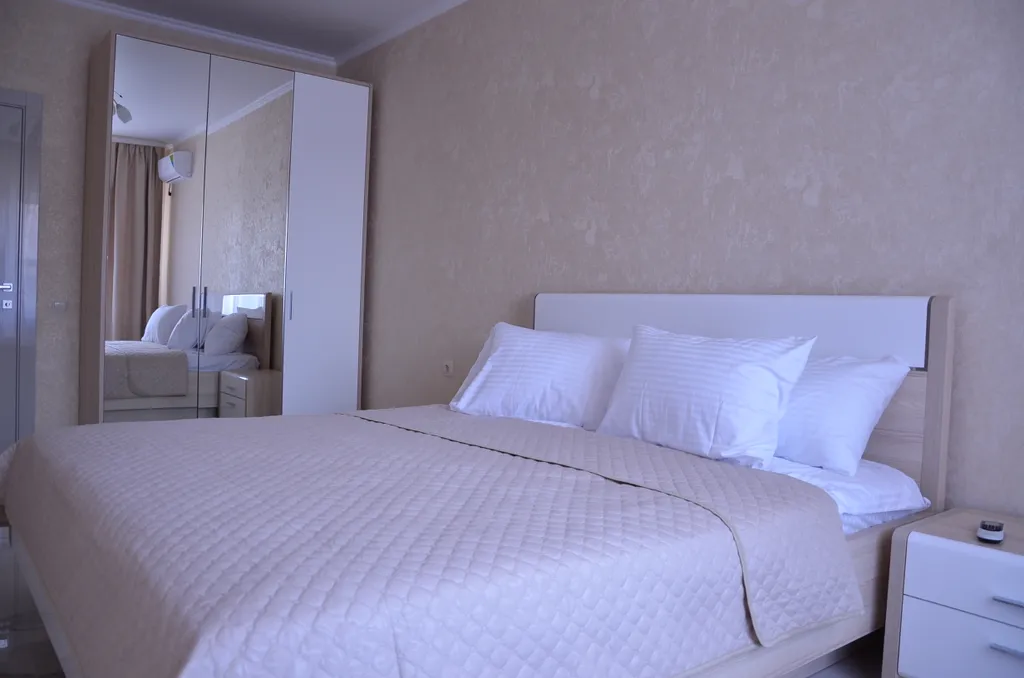 Просторная и уютная квартира — аренда посуточно в Кабардинка