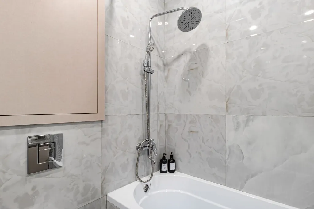 Светлая и теплая рядом с ХанШатыром