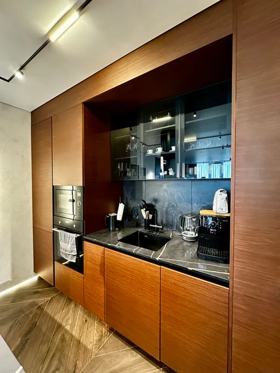 Шикарные 3-х комнатные апартаменты в шаговой доступности от моря