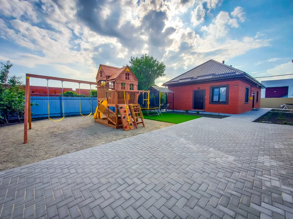 Дом на берегу Азовского моря