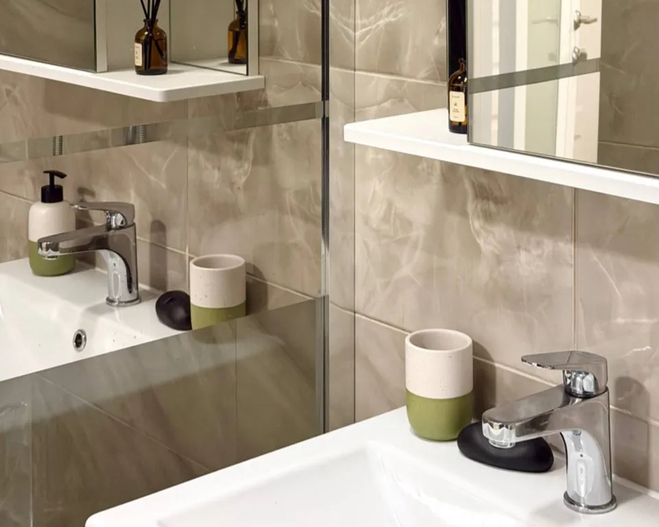 Студия на бульваре