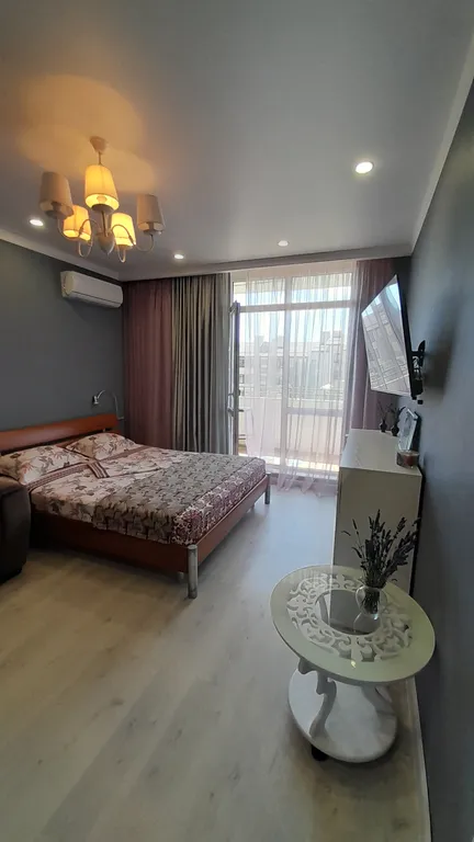 Квартира с видом на лес и море