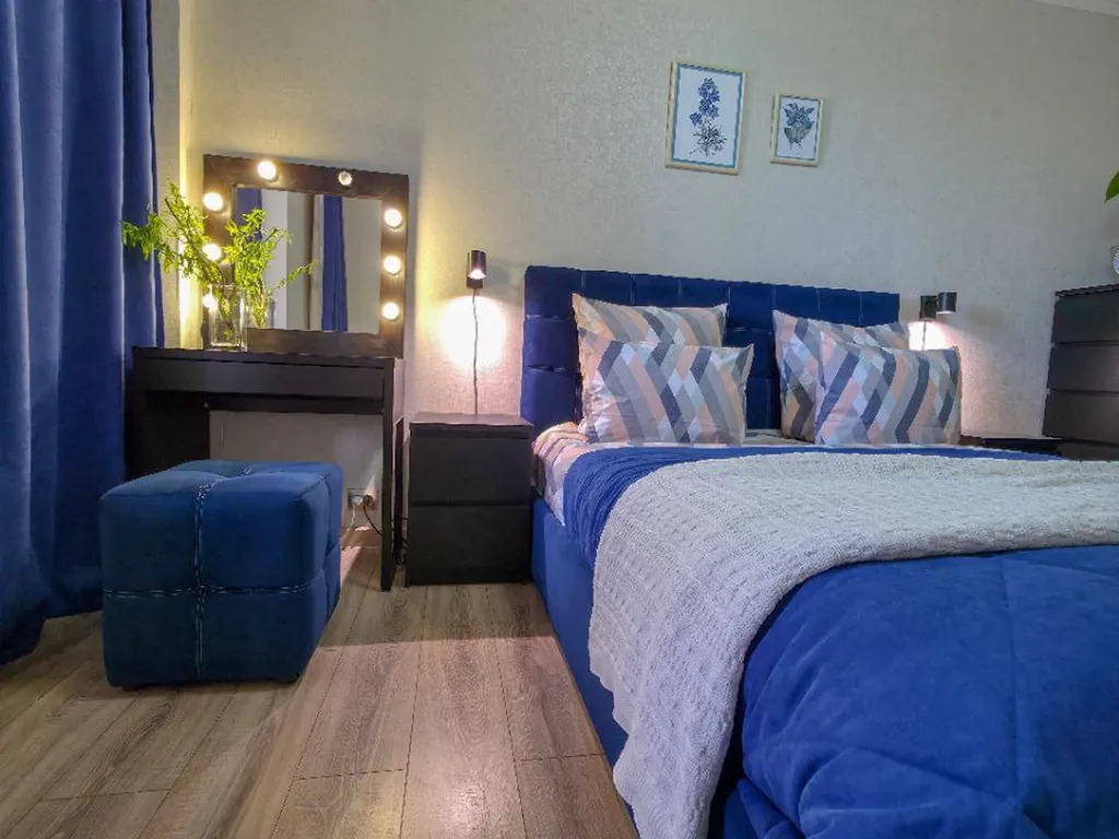 Стильная семейная квартира (Уютный Дом)