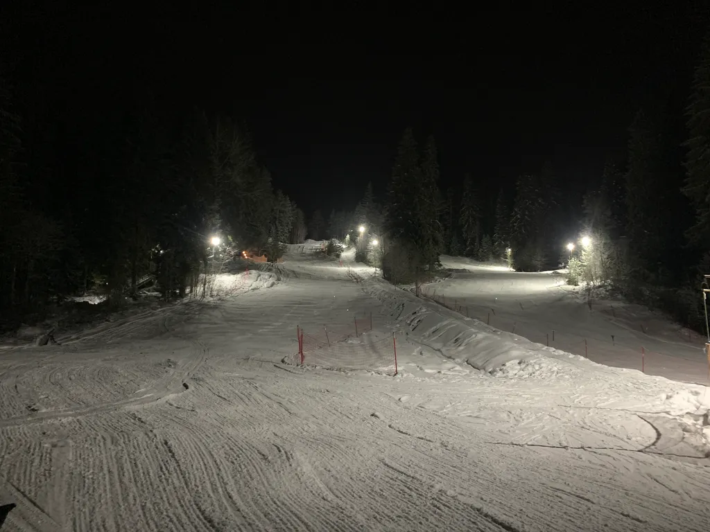 Уютный двухместный номер с камином 2