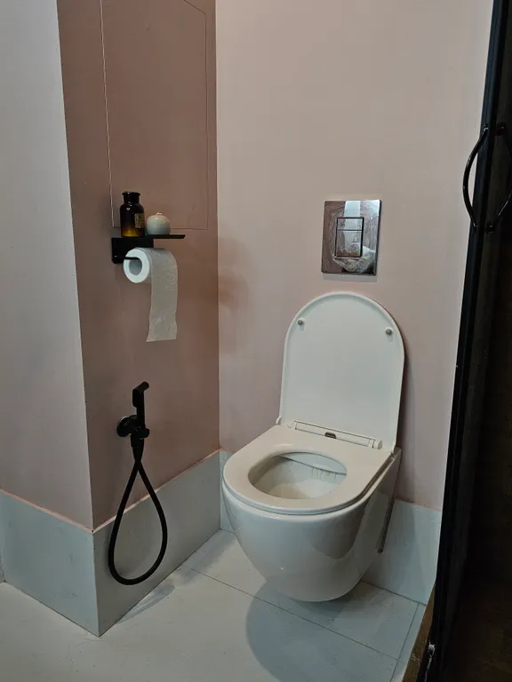 Уютная однушка на берегу канала