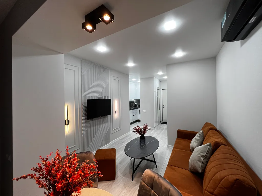 New Cozy 1bd Unbeatable location