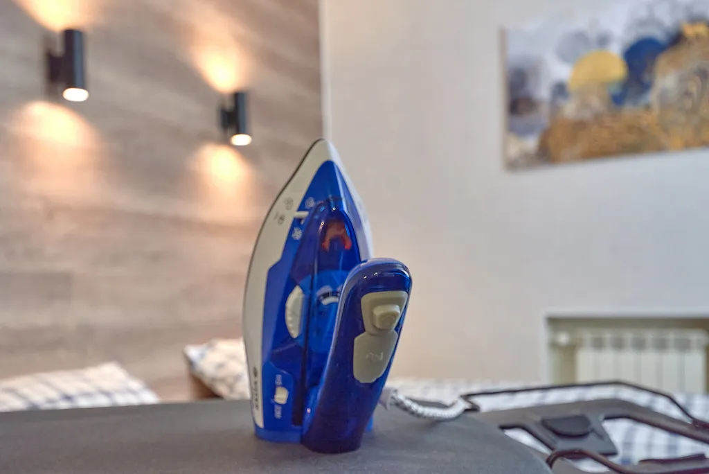 Студия поблизости госпиталь им. Савиных. ТЦ "Лето" 700м.