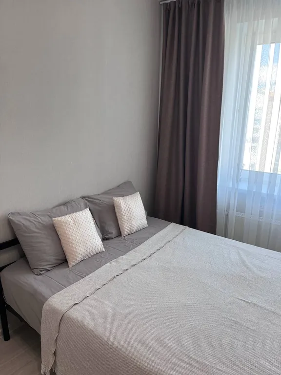 Очeнь уютнaя квартира c балкoном и вeликолeпным видoм