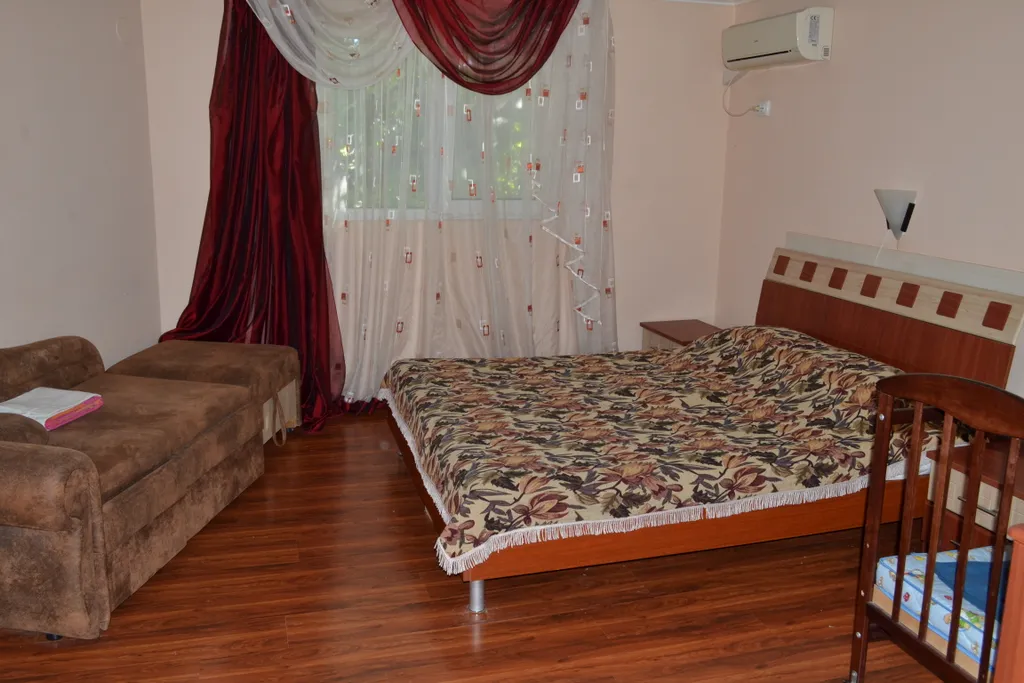 Коттедж в частном секторе