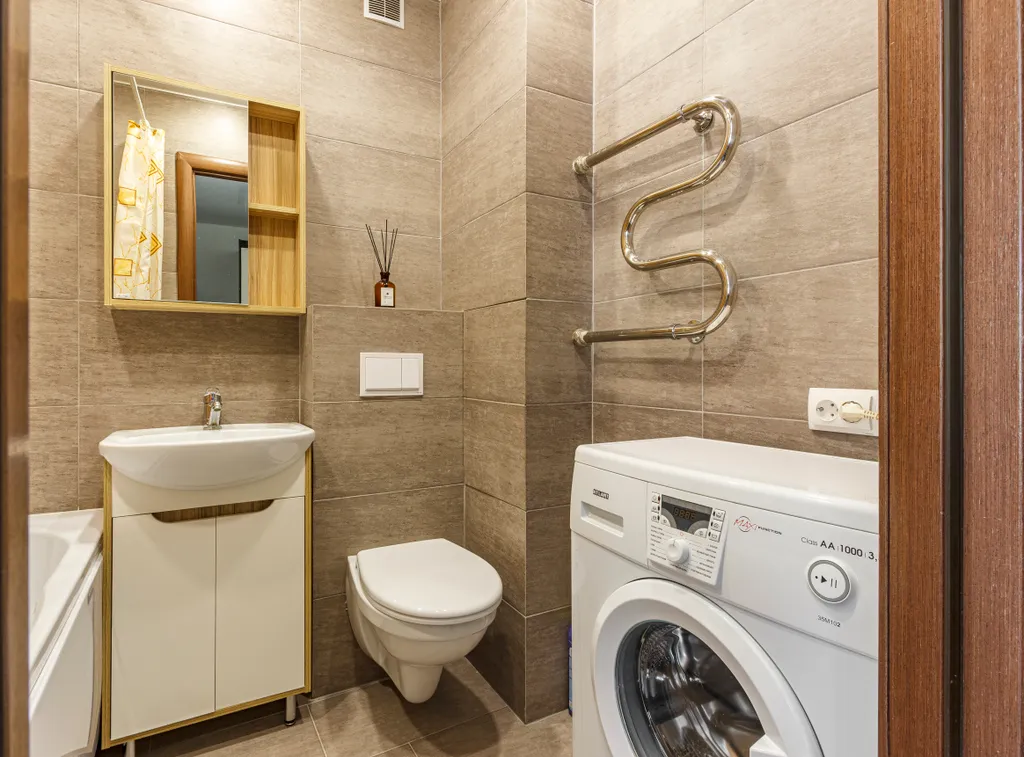 У Спасо-Преображенского