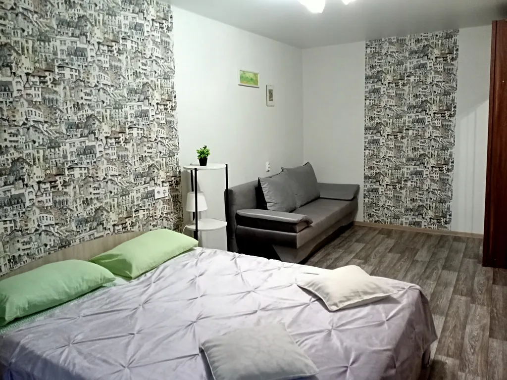 Квартира у Верхнего озера — аренда посуточно в Калининград