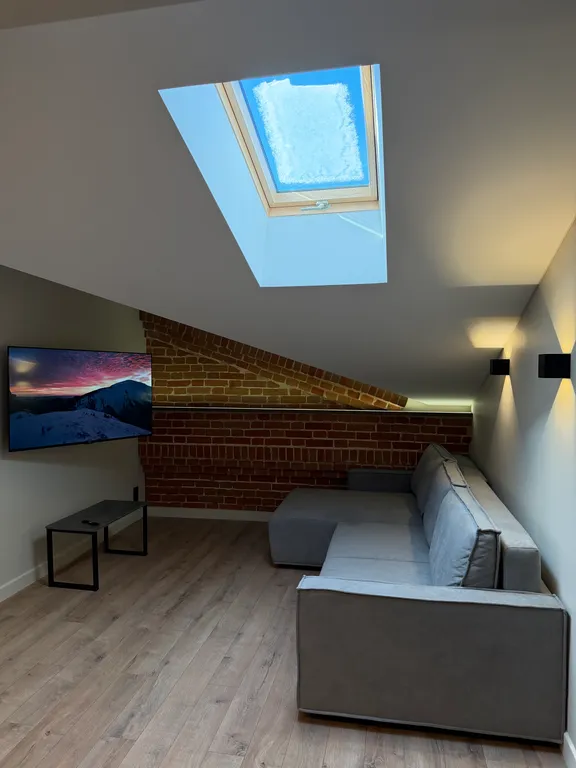 Сдается впервые студия в центре!