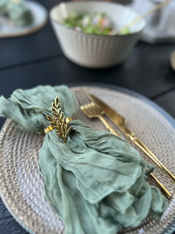 Стильный дом на берегу Ладожского озера с панорамным видом