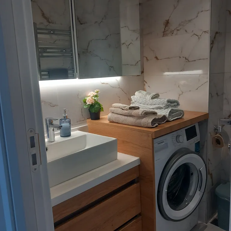 Видовая квартира с террасой в центре