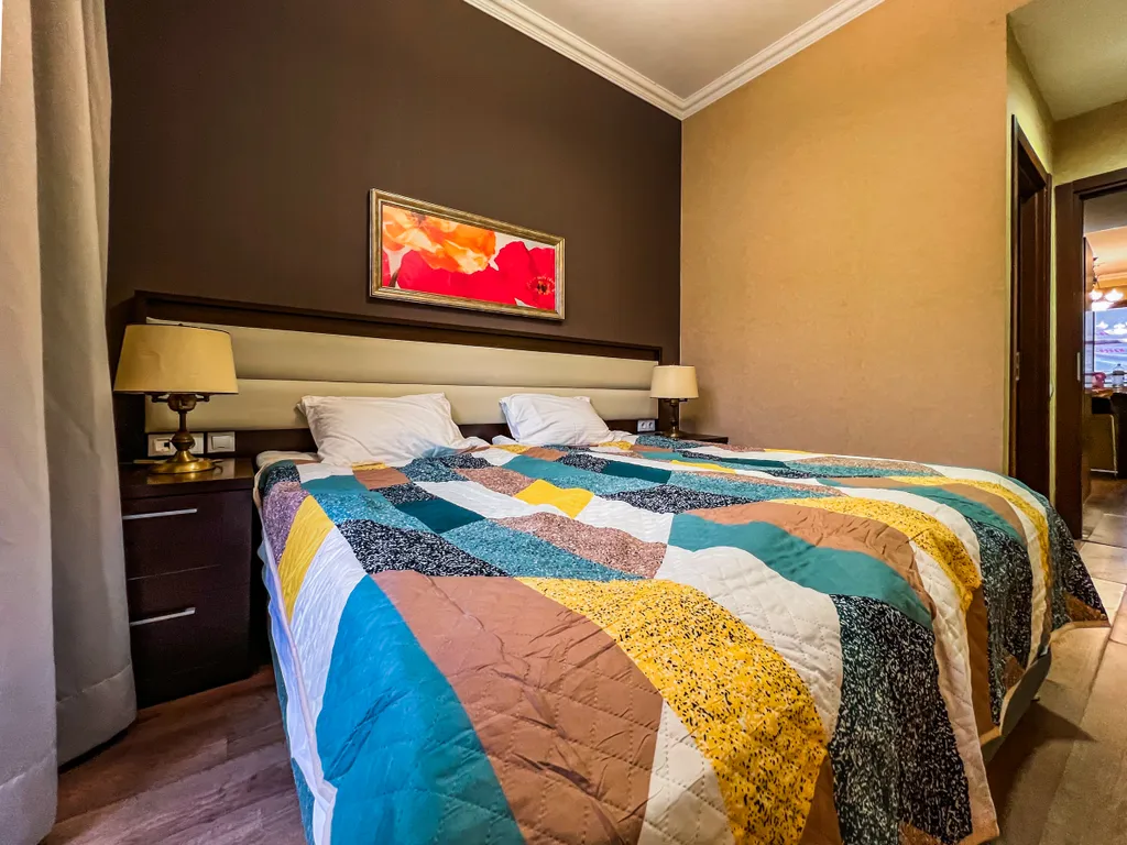 Просторные апартаменты на "набережной Времена года"