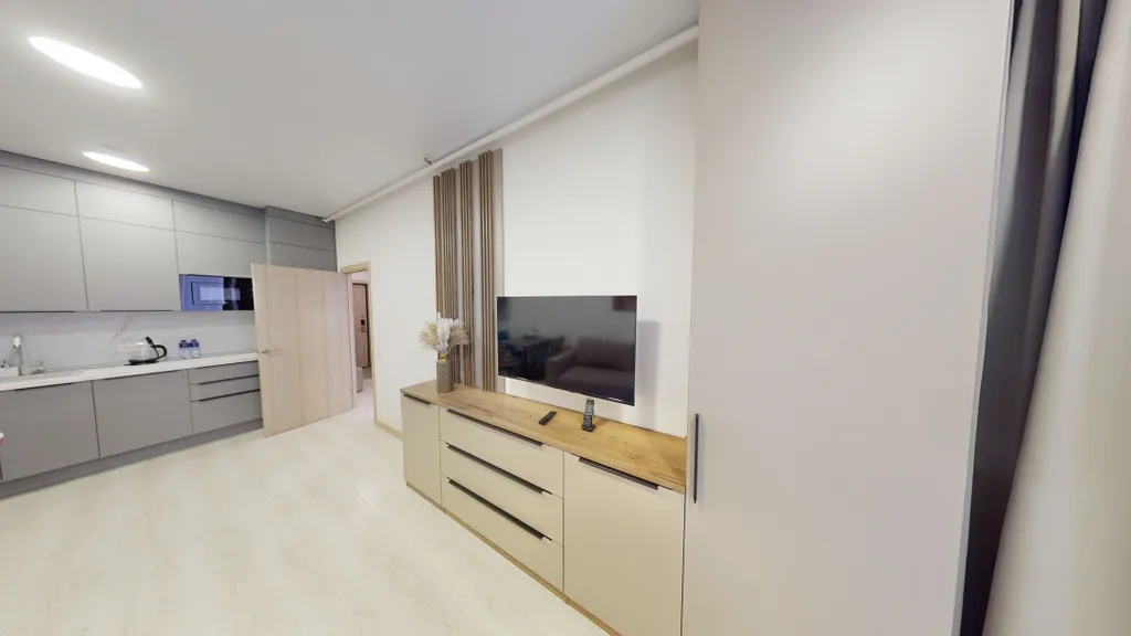 Люкс с одной спальней и кухней гостинной