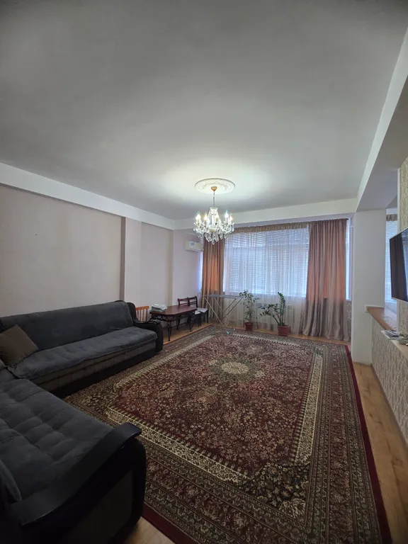 Уютная 3-х комнатная квартира в центре города в 10 минутах на машине до моря