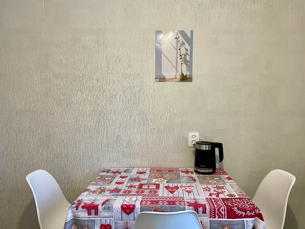 Квартира рядом с пляжем,у кинотеатра "Современник"