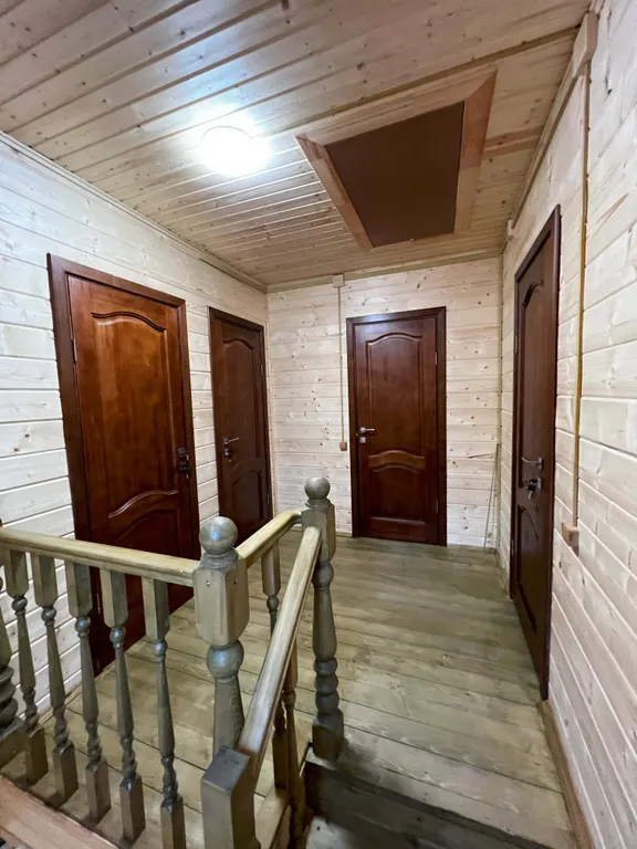 Коттедж 2-этажный у леса