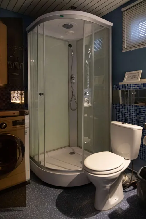 Мини коттедж с сауной и крытой террасой