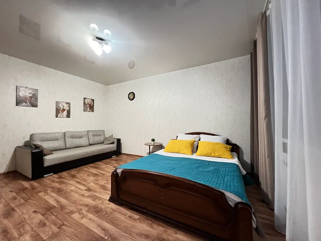 Двухкомнатная ЦЕНТР Новый дом