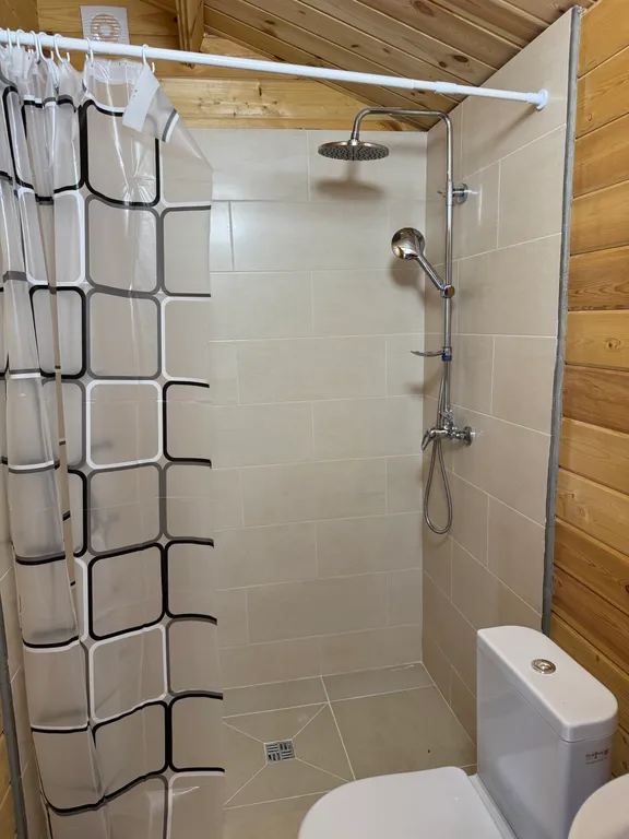 Коттедж Эко домик на благоустроенной территории — Сухум