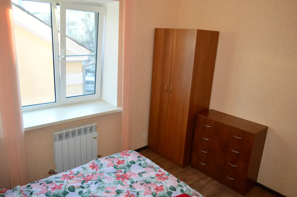 Эконом двушка в районе площади Победы