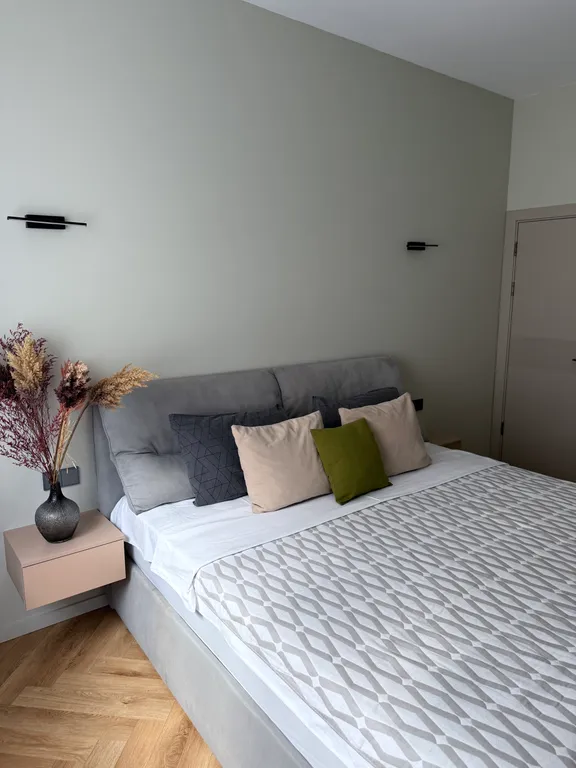 Уютная квартира с современным ремонтом в центре города