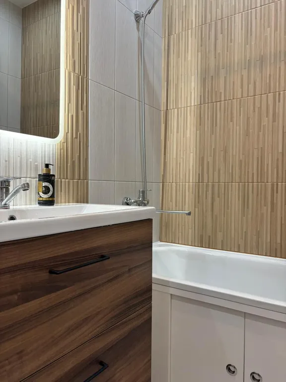 Квартира Квартира Уютная евродвушка в районе ТЦ Планета, Кардиоцентр — Красноярск