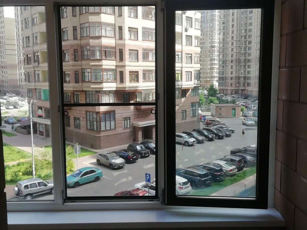 Комфортная квартира с новой кроватью и новым матрасом.